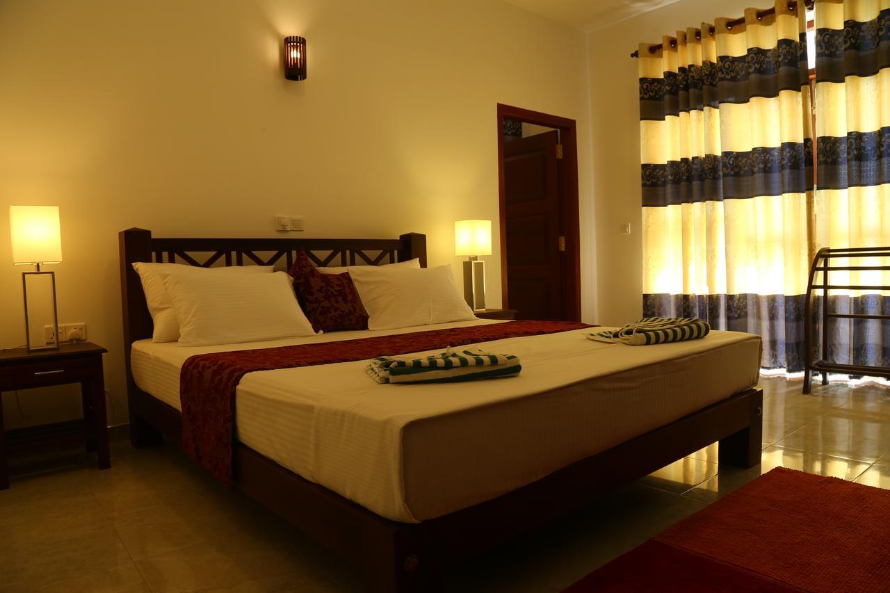 Hikka Regent Hotel Hikkaduwa Exterior foto